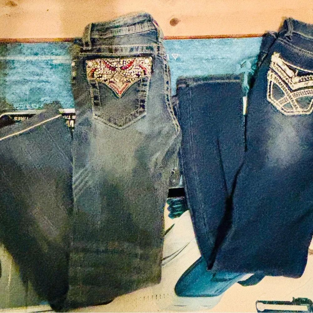 Miss Me Blue Distressed Jeans with Embroidery - Picture 6 of 7